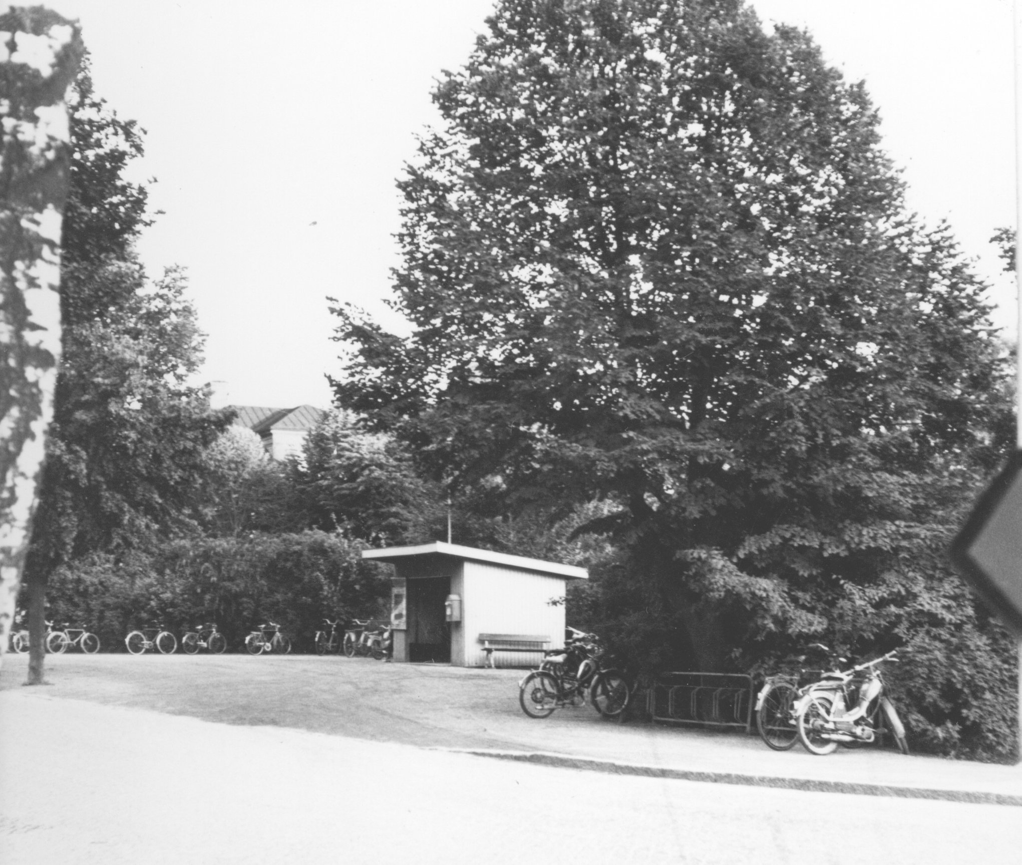 Busstationen