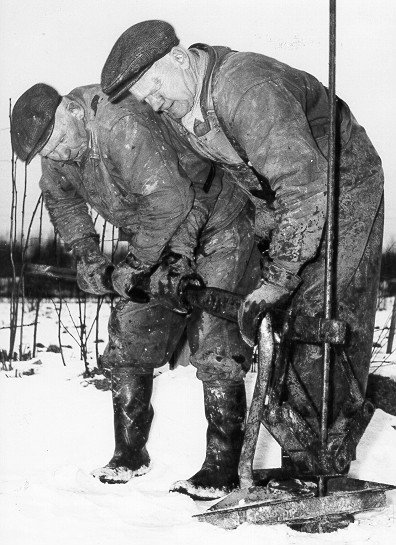 P A Åslund och Karl Holm