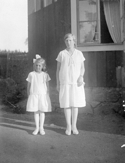 Astrid och Margit Karlsson