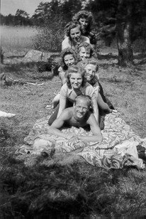 Klubbister vid sommarhemmet