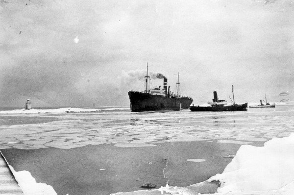 Fartyg utanför Hävringe